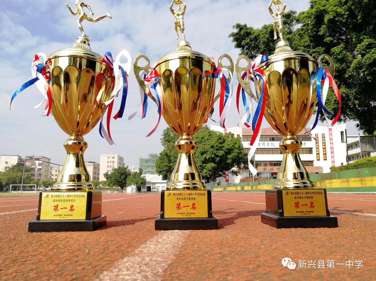 女排世俱杯官网-强手如云的比赛中出现紧张情绪，团队团结一致的简单介绍